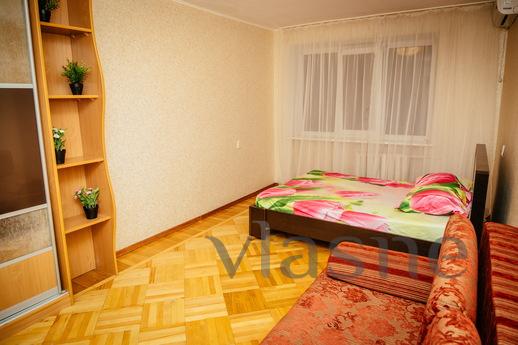 Trehkomn. in Rostov BTF Center Apartment, Rostov-on-Don - apartment by the day