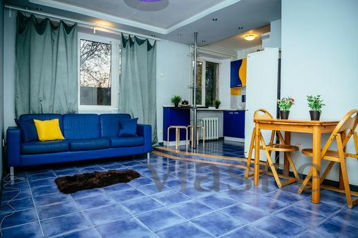 Trehkomn. in Rostov BTF Center Apartment, Rostov-on-Don - apartment by the day