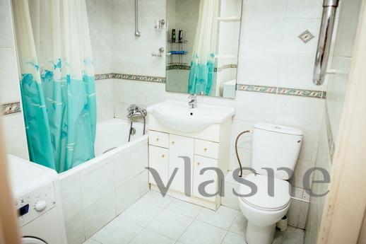 Trehkomn. in Rostov BTF Center Apartment, Rostov-on-Don - apartment by the day