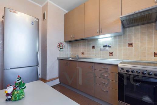 1k apartment in m.Komendantskii prospekt, Saint Petersburg - apartment by the day
