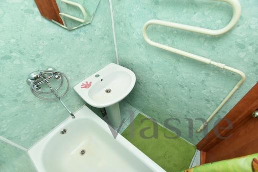 1k. square-ra in the center of Yekaterin, Yekaterinburg - apartment by the day