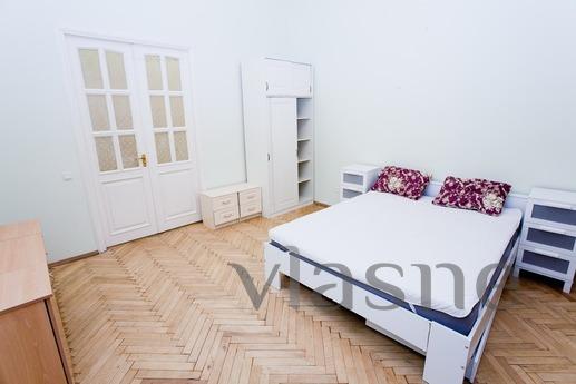 APARTMENT IN THE HEART discount factor, Saint Petersburg - apartment by the day