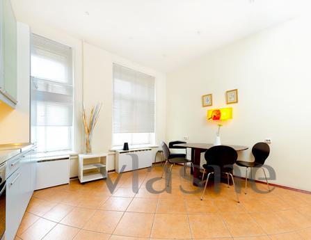APARTMENT In Moscow railway station, Saint Petersburg - apartment by the day
