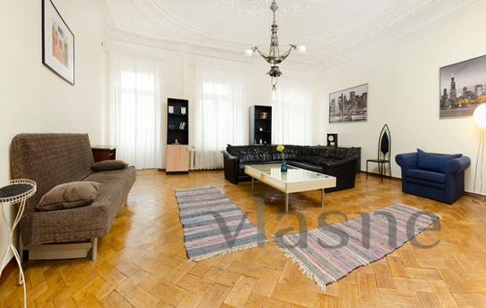 APARTMENT In Moscow railway station, Saint Petersburg - apartment by the day