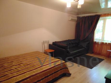 Studio apartment with large corner bath, Volgograd - apartment by the day