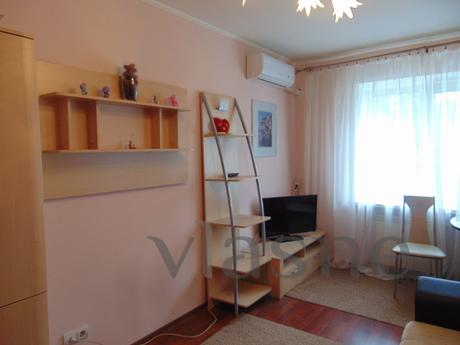 2 bedroom apartment with large bathroom, Volgograd - apartment by the day