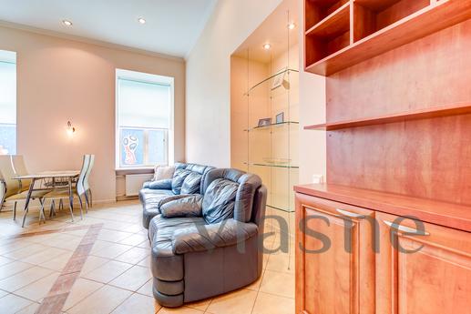 Daily Moika Embankment, 6, Saint Petersburg - apartment by the day