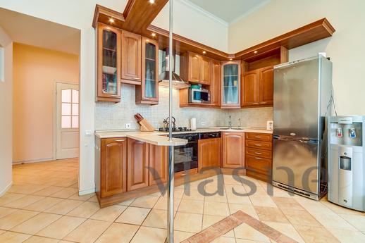 Daily Moika Embankment, 6, Saint Petersburg - apartment by the day