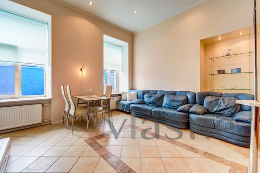 Daily Moika Embankment, 6, Saint Petersburg - apartment by the day