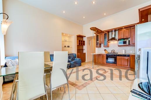 Daily Moika Embankment, 6, Saint Petersburg - apartment by the day