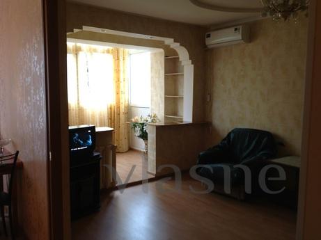 Apartment with a fresh renovation. With living loggia. 10 mi