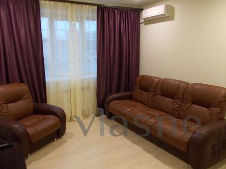 3-BR  TV, WI-FI, Centre Gallery Chizhov, Voronezh - apartment by the day