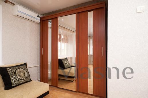 Area F / D station, malls, parks, Pushki, Chelyabinsk - apartment by the day