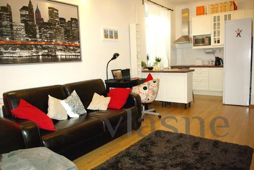 New, cozy kvartra in the city center, Novosibirsk - apartment by the day