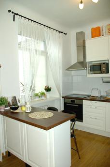 New, cozy kvartra in the city center, Novosibirsk - apartment by the day