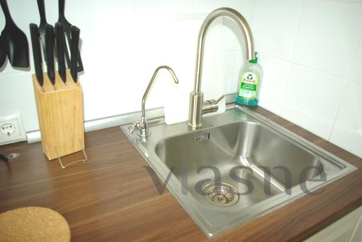New, cozy kvartra in the city center, Novosibirsk - apartment by the day