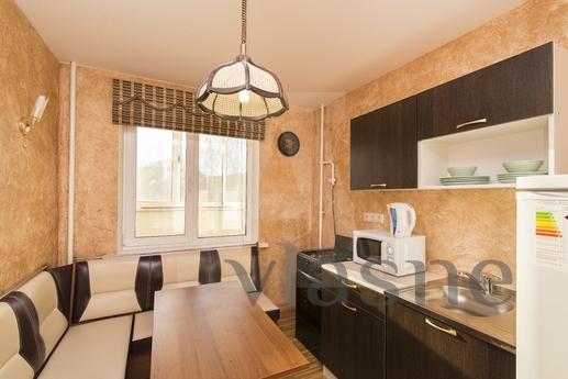 Rent an apartment in Moscow at night, Moscow - apartment by the day