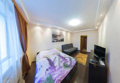 Daily  apartment Euro, Novosibirsk - apartment by the day