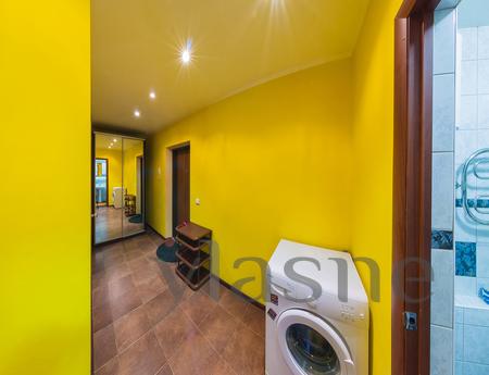 Daily  apartment Euro, Novosibirsk - apartment by the day