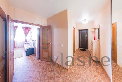 Comfortable apartment in the new buildin, Novosibirsk - apartment by the day