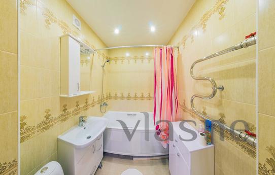Comfortable apartment in the new buildin, Novosibirsk - apartment by the day