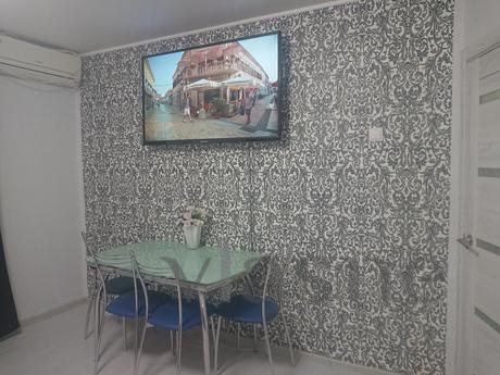 2-room apartment on Bolshaya Sadovaya, Rostov-on-Don - apartment by the day