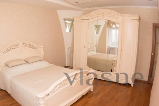 2 bedroom apartment renovated. The apartment has everything 