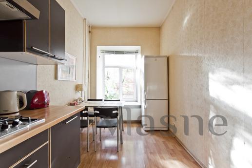 2kkv on Rubinstein 3, Saint Petersburg - apartment by the day