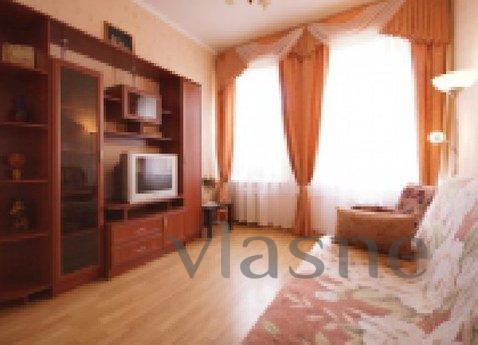 Luxury apartment in the center, Saint Petersburg - apartment by the day