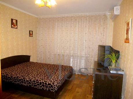 Cozy apartment, located near the main street of Novo-Sadovay