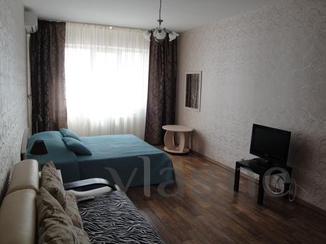 Stylish apartment with king bed, Krasnodar - apartment by the day