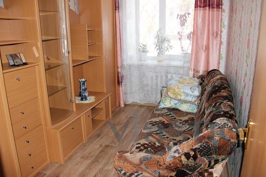 3 bedroom apartment for rent, Irkutsk - apartment by the day