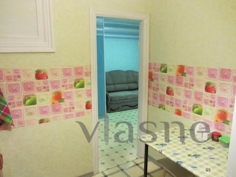 3 bedroom apartment in Ekaterinburg, Yekaterinburg - apartment by the day