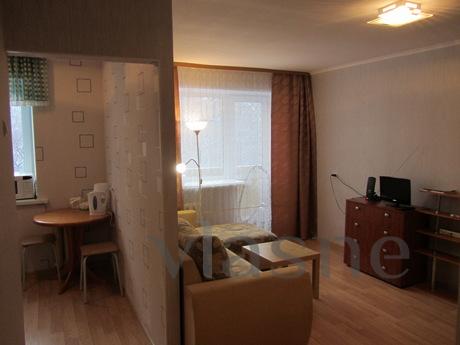 Apartment in the South West, Yekaterinburg - apartment by the day