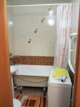 Apartment in the South West, Yekaterinburg - apartment by the day