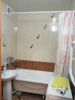 Apartment in the South West, Yekaterinburg - apartment by the day