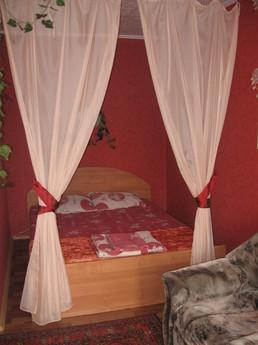 . Odneshka near the bus station with Wi-, Yekaterinburg - apartment by the day