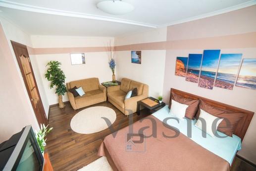 Great warm apartment located at the intersection of Clear-Sh
