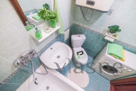 Warm apartment Shaumyana 86, Yekaterinburg - apartment by the day