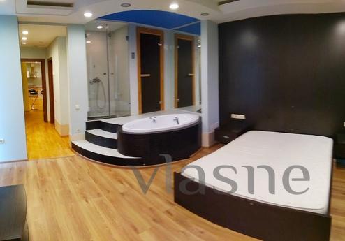 Two-room apartment-SUITE with mini-sauna at Crocus-Expo and 