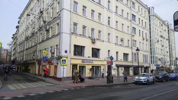 Daily Nikitskaya 22/2, ap.70, Moscow - apartment by the day