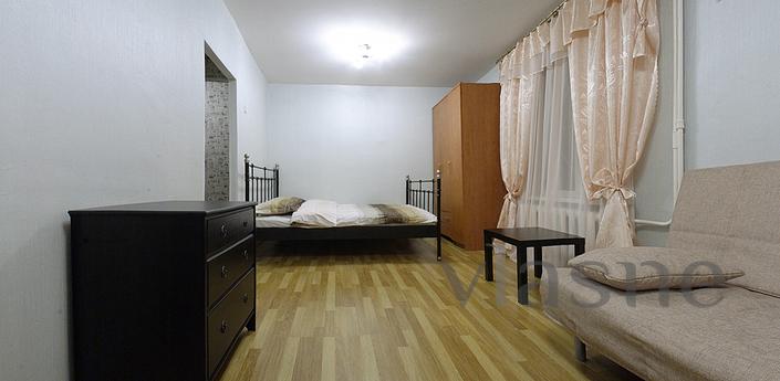 Cozy apartment in 5 minutes from metro, Moscow - apartment by the day