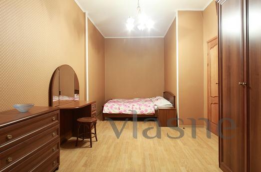 Garden-Karetnaya 6.4 p.1, Moscow - apartment by the day