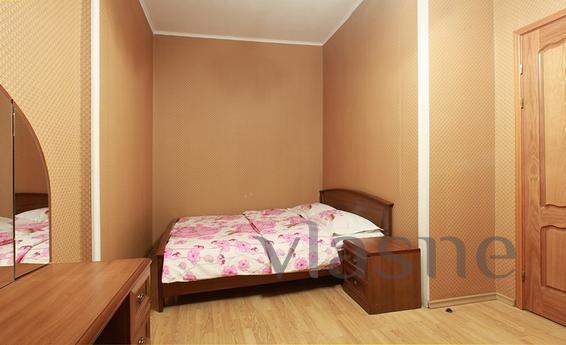 Garden-Karetnaya 6.4 p.1, Moscow - apartment by the day