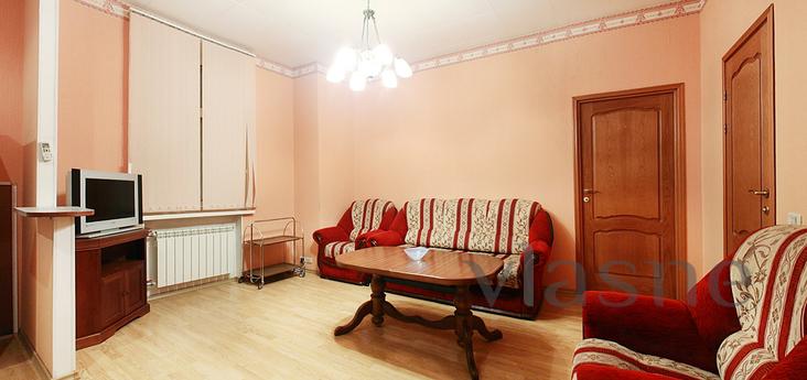 Garden-Karetnaya 6.4 p.1, Moscow - apartment by the day