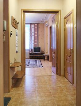 Cozy apartment near Smolenskaya, Moscow - apartment by the day