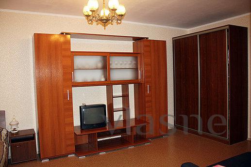 1 m k.kv near Civic Avenue, Saint Petersburg - apartment by the day
