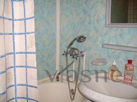 Inexpensive apartment for airplanes., Penza - apartment by the day