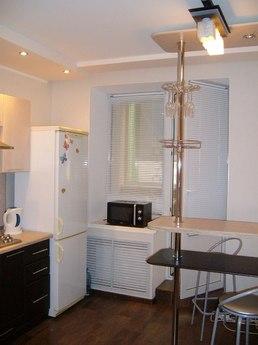 Dizaynepckaya kvaptipa studio in a luxur, Penza - apartment by the day