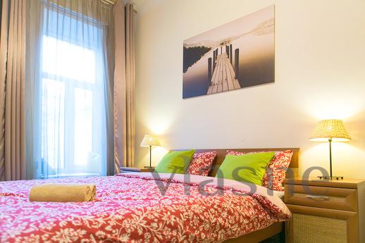 Daily Nevsky Prospect d 77, Saint Petersburg - apartment by the day